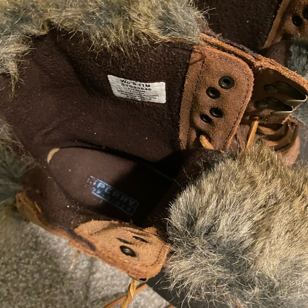 Nicely worn.. - Picture 3 of 4